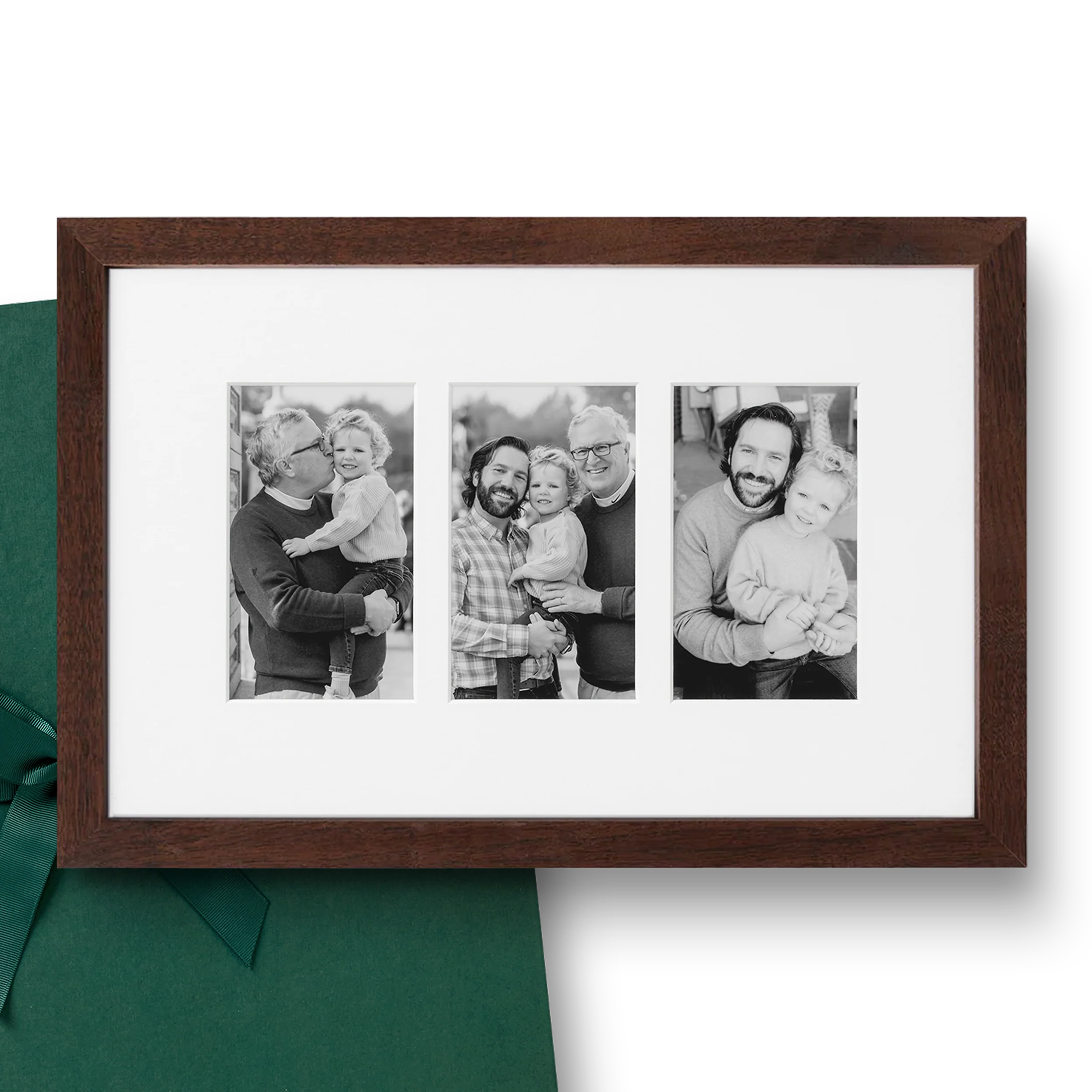 The Three Generation - Image 26